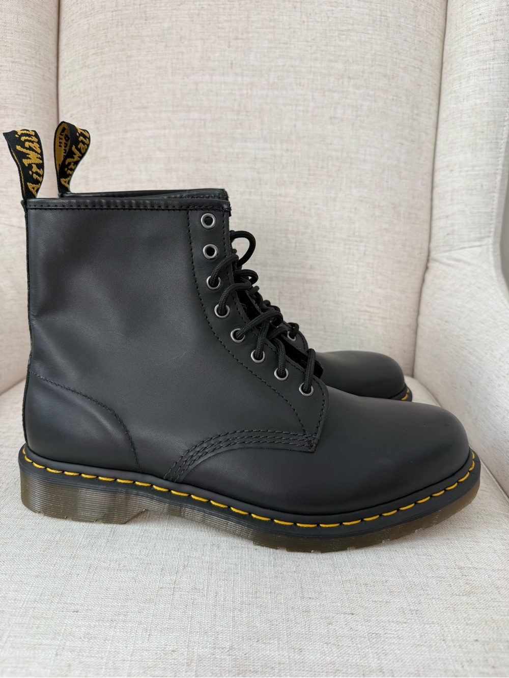 New Dr. Martens 1460 Smooth Leather Lace Up Boots Mens 12 Black 8 Eye Combat - Picture 6 of 9